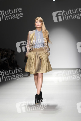 Bora Aksu Fashion Show, London Fashion Week