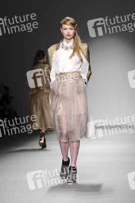 Bora Aksu Fashion Show, London Fashion Week
