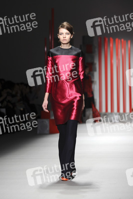 Eudon Choi Fashion Show, London Fashion Week