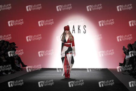 DAKS Fashion Show, London Fashion Week