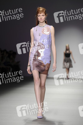 Holly Fulton Fashion Show, London Fashion Week