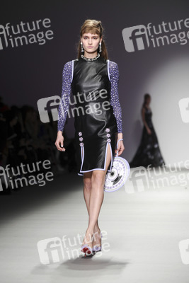 Holly Fulton Fashion Show, London Fashion Week