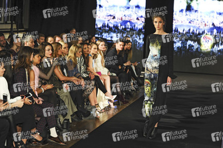 Gyunel Fashion Show, London Fashion Week