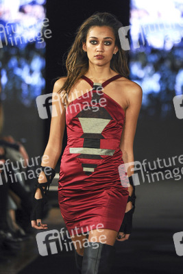 Gyunel Fashion Show, London Fashion Week