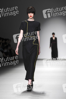 J. JS. Lee Fashion Show, London Fashion Week