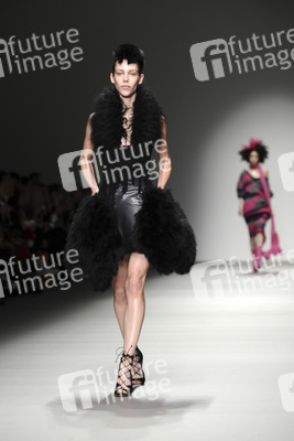 Sibling Fashion Show, London Fashion Week