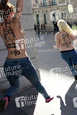 Femen Demo gegen Polizeistaatgesetz, Madrid
