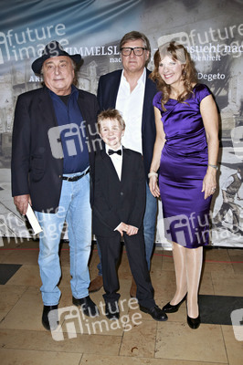 'Die Himmelsleiter - Sehnsucht nach morgen' Premiere, Köln