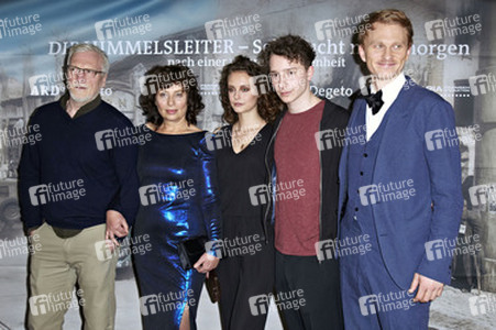 'Die Himmelsleiter - Sehnsucht nach morgen' Premiere, Köln