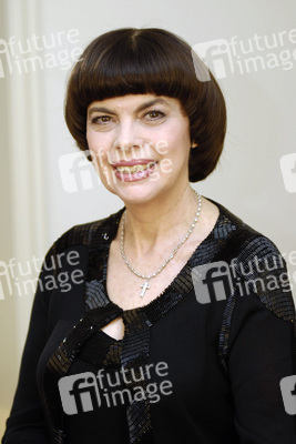 Mireille Mathieu, Hamburg