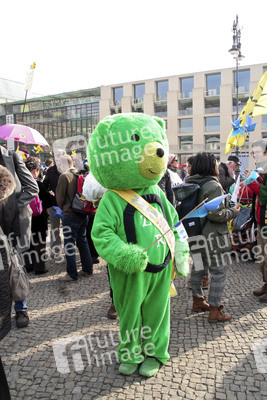 Kazaguruma-Demo zum 4. Jahrestag von Fukushima, Berlin