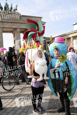 Kazaguruma-Demo zum 4. Jahrestag von Fukushima, Berlin
