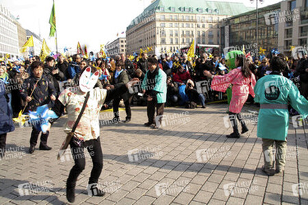 Kazaguruma-Demo zum 4. Jahrestag von Fukushima, Berlin