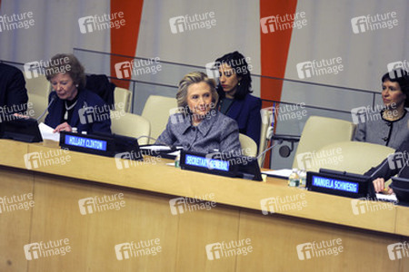 Hillary Clinton Pressekonferenz, New York