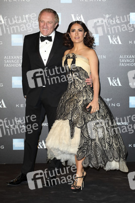 Alexander McQueen: Savage Beauty Fashion Gala, London