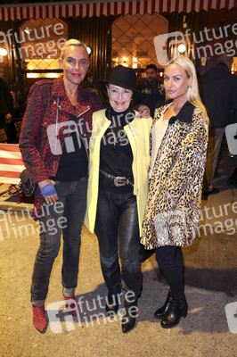 'Tod den Hippies - Es lebe der Punk!' Premiere, Berlin