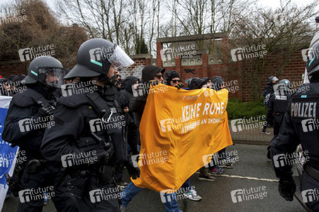 Gedenkkundgebung für Punker Thomas 'Schmuddel' Schulz, Dortmund