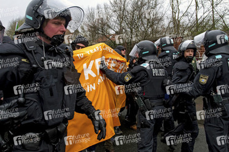 Gedenkkundgebung für Punker Thomas 'Schmuddel' Schulz, Dortmund
