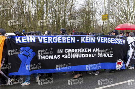 Gedenkkundgebung für Punker Thomas 'Schmuddel' Schulz, Dortmund