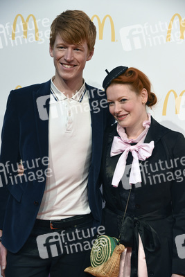 Grand Opening vom McDonald's Restaurant am Flughafen, Frankfurt