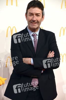 Grand Opening vom McDonald's Restaurant am Flughafen, Frankfurt
