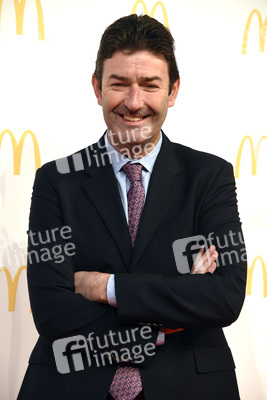 Grand Opening vom McDonald's Restaurant am Flughafen, Frankfurt