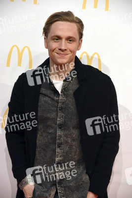 Grand Opening vom McDonald's Restaurant am Flughafen, Frankfurt