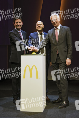 Grand Opening vom McDonald's Restaurant am Flughafen, Frankfurt