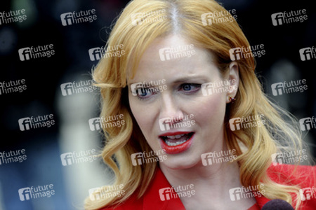 Jaguar 2016 XF Sedan Enthüllung mit Christina Hendricks, New York