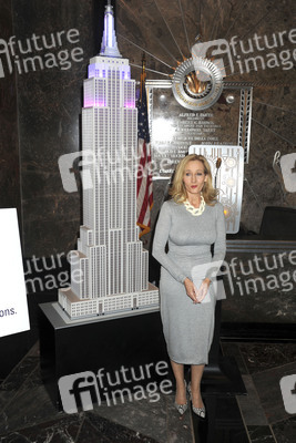 J.K. Rowling beleuchtet das Empire State Building, New York