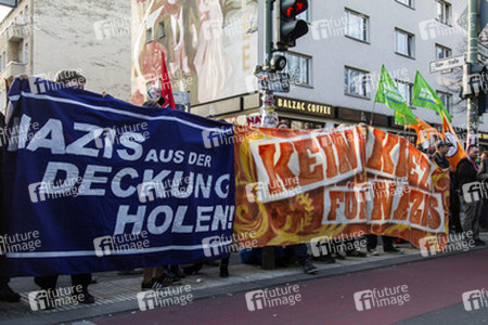 Demonstration gegen NPD-Kundgebung, Berlin