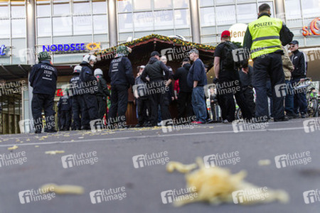 Demonstration gegen NPD-Kundgebung, Berlin