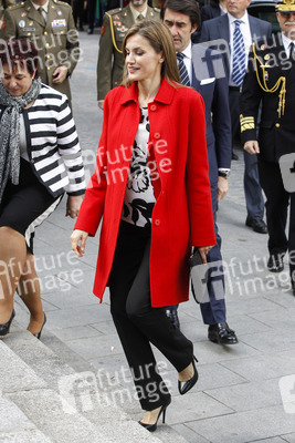 Königin Letizia besucht die Artillerie Militärakademie, Segovia