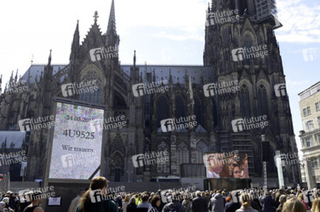 Zentrale Trauerfeier für die Opfer des Germanwings-Absturzes im Kölner Dom