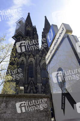 Zentrale Trauerfeier für die Opfer des Germanwings-Absturzes im Kölner Dom