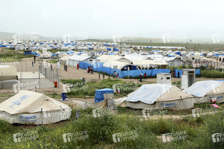 Flüchtlingscamp für syrische Bürgerkriegsflüchtlinge nahe der Stadt Arbat