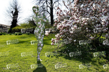 Magnolien / Magnolias Body Painting