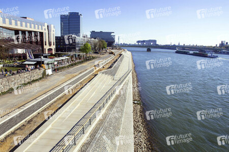 Rheinboulevard, Köln