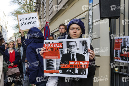 Farbbeutel Attacke auf Klaus Rösler, Berlin