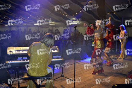 Waterloo - A Tribute to Abba, Taufkirchen