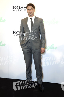 Gerard Butler im Douglas Store, Hamburg