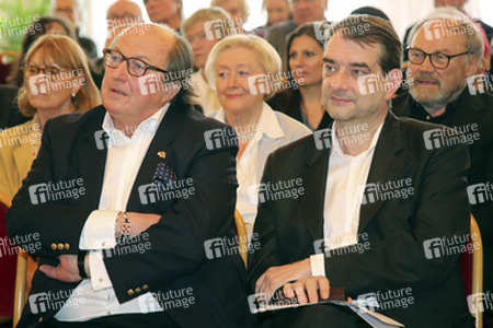 Preisverleihungen an Peter Kubelka und Gertraud Jesserer in Wien