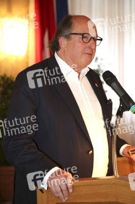 Preisverleihungen an Peter Kubelka und Gertraud Jesserer in Wien