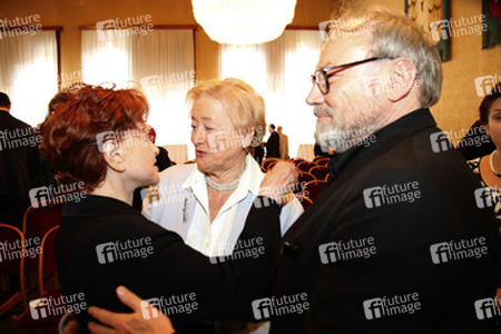 Preisverleihungen an Peter Kubelka und Gertraud Jesserer in Wien