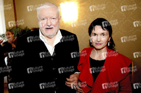 Preisverleihungen an Peter Kubelka und Gertraud Jesserer in Wien