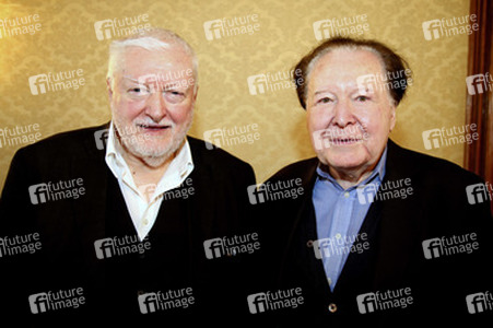 Preisverleihungen an Peter Kubelka und Gertraud Jesserer in Wien