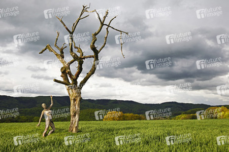 Nature Art: Abgestorbener Baum / Dead Tree Body Painting