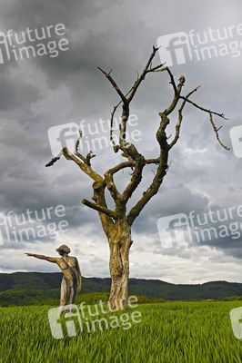 Nature Art: Abgestorbener Baum / Dead Tree Body Painting