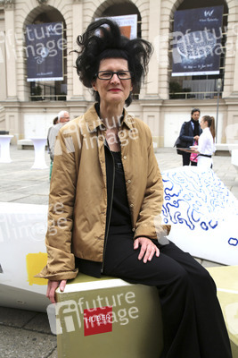 Kunstprojektpräsentation 'Euroart im Museumsquartier' in Wien
