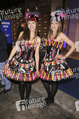 100 Jahre Maybelline B-Day Bash in Berlin